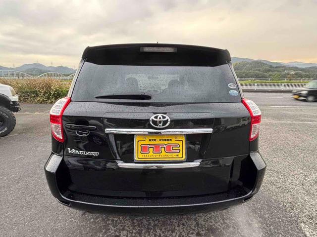 ヴァンガード 240S ETC バックカメラ オートクルーズコントロール TV HID アルミホイール スマートキー CVT 盗難防止システム 衝突安全ボディ CD DVD再生 ミュージックプレイヤー接続可 ABS ESC(16枚目)