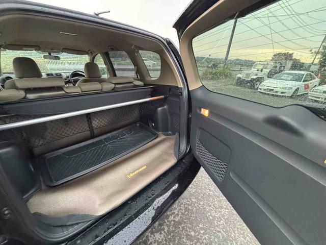 ヴァンガード 240S ETC バックカメラ オートクルーズコントロール TV HID アルミホイール スマートキー CVT 盗難防止システム 衝突安全ボディ CD DVD再生 ミュージックプレイヤー接続可 ABS ESC(21枚目)