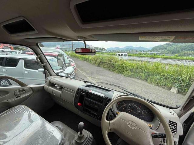 デュトロ 　ＭＴ　後輪ダブル　ＥＴＣ　アルミホイール　エアコン　運転席エアバッグ　ＣＤ（15枚目）