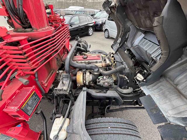 デュトロ 　ＭＴ　後輪ダブル　ＥＴＣ　アルミホイール　エアコン　運転席エアバッグ　ＣＤ（22枚目）