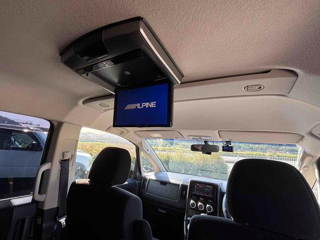 ご覧頂きまして誠に有難うございます！！是非ご来店して頂き、実際にご覧になって頂ければと思います。お客様からのご連絡をスタッフ一同、心よりお待ちしております