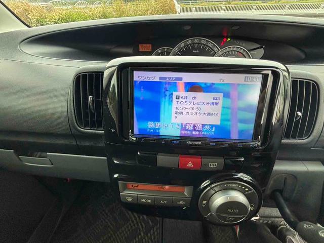 タント カスタムＸリミテッド　電動スライドドア　ＴＶ　ＨＩＤ　スマートキー　シートヒーター　ベンチシート　ＣＶＴ　盗難防止システム　ＡＢＳ　ＣＤ　ＵＳＢ　アルミホイール　衝突安全ボディ　エアコン　パワーステアリング（2枚目）