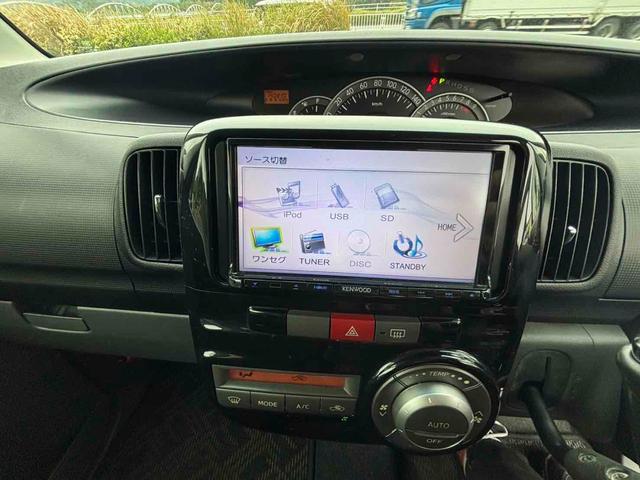 タント カスタムＸリミテッド　電動スライドドア　ＴＶ　ＨＩＤ　スマートキー　シートヒーター　ベンチシート　ＣＶＴ　盗難防止システム　ＡＢＳ　ＣＤ　ＵＳＢ　アルミホイール　衝突安全ボディ　エアコン　パワーステアリング（3枚目）