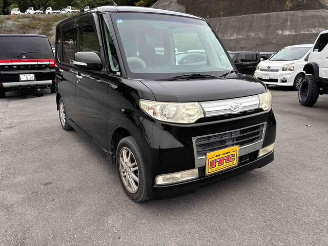 タント カスタムＸリミテッド　電動スライドドア　ＴＶ　ＨＩＤ　スマートキー　シートヒーター　ベンチシート　ＣＶＴ　盗難防止システム　ＡＢＳ　ＣＤ　ＵＳＢ　アルミホイール　衝突安全ボディ　エアコン　パワーステアリング（12枚目）