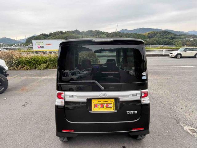 タント カスタムＸリミテッド　電動スライドドア　ＴＶ　ＨＩＤ　スマートキー　シートヒーター　ベンチシート　ＣＶＴ　盗難防止システム　ＡＢＳ　ＣＤ　ＵＳＢ　アルミホイール　衝突安全ボディ　エアコン　パワーステアリング（16枚目）