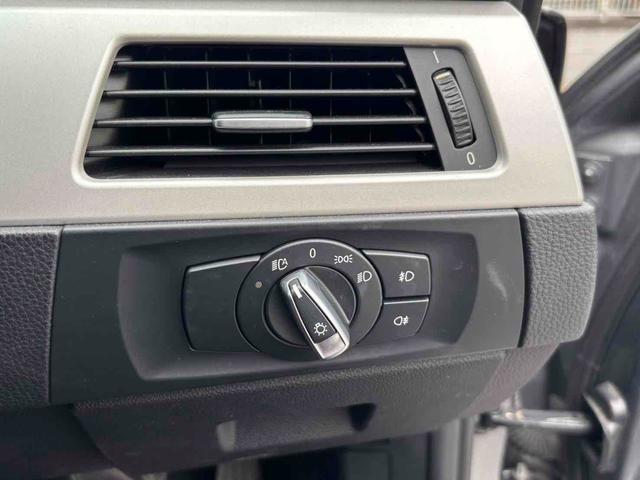 ３シリーズ 　ナビ　アルミホイール　オートライト　ＨＩＤ　パワーシート　キーレスエントリー　ＡＴ　盗難防止システム　ＡＢＳ　ＣＤ　ＤＶＤ再生　エアコン　パワーステアリング　パワーウィンドウ（7枚目）