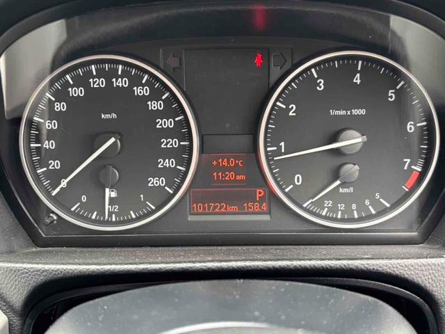 ３シリーズ 　ナビ　アルミホイール　オートライト　ＨＩＤ　パワーシート　キーレスエントリー　ＡＴ　盗難防止システム　ＡＢＳ　ＣＤ　ＤＶＤ再生　エアコン　パワーステアリング　パワーウィンドウ（26枚目）