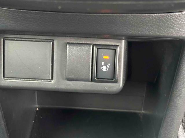 アルト Ｌリミテッド　クリアランスソナー　レーンアシスト　衝突被害軽減システム　キーレスエントリー　アイドリングストップ　電動格納ミラー　シートヒーター　ＣＶＴ　盗難防止システム　ＡＢＳ　ＥＳＣ　ＣＤ（5枚目）