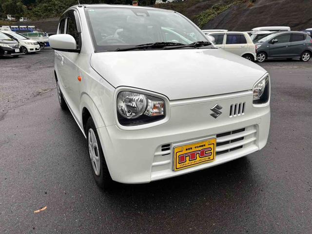 アルト Ｌリミテッド　クリアランスソナー　レーンアシスト　衝突被害軽減システム　キーレスエントリー　アイドリングストップ　電動格納ミラー　シートヒーター　ＣＶＴ　盗難防止システム　ＡＢＳ　ＥＳＣ　ＣＤ（12枚目）