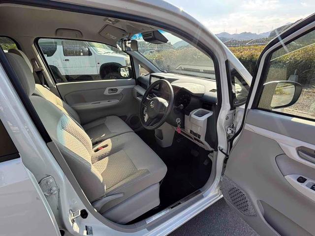 ムーヴ Ｌ　ＳＡＩＩＩ　ＥＴＣ　ナビ　ＴＶ　クリアランスソナー　衝突被害軽減システム　オートマチックハイビーム　キーレスエントリー　アイドリングストップ　ベンチシート　ＣＶＴ　盗難防止システム　ＡＢＳ　ＥＳＣ　衝突安全ボディ（8枚目）