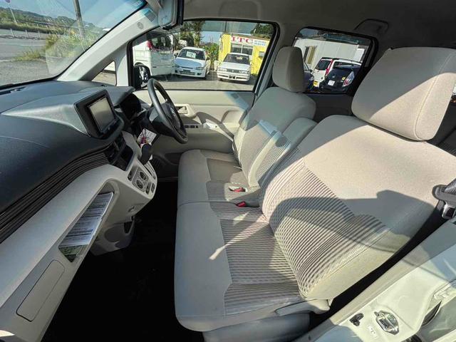 ムーヴ Ｌ　ＳＡＩＩＩ　ＥＴＣ　ナビ　ＴＶ　クリアランスソナー　衝突被害軽減システム　オートマチックハイビーム　キーレスエントリー　アイドリングストップ　ベンチシート　ＣＶＴ　盗難防止システム　ＡＢＳ　ＥＳＣ　衝突安全ボディ（9枚目）