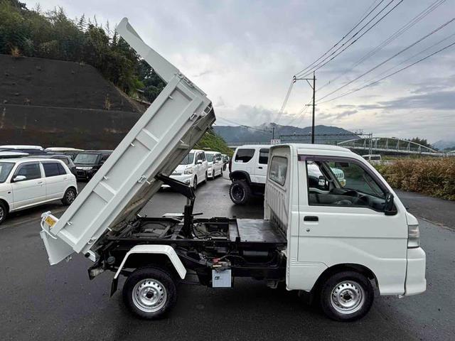 ハイゼットトラック 　エクストラ　４ＷＤ　ダンプ　ＭＴ　エアコン　エクストラ（8枚目）