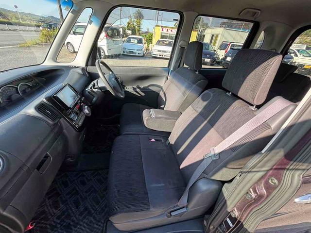 タント Ｇスペシャル　電動スライドドア　ナビ　ＴＶ　スマートキー　アイドリングストップ　ベンチシート　ＣＶＴ　盗難防止システム　ＡＢＳ　Ｂｌｕｅｔｏｏｔｈ　アルミホイール　衝突安全ボディ　エアコン　パワーステアリング（8枚目）