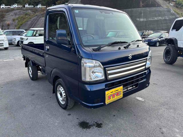 キャリイトラック ＫＣスペシャル　４ＷＤ　軽トラック　ＭＴ　衝突被害軽減システム　レーンアシスト　キーレスエントリー　オートライト　ＥＳＣ　エアコン　パワーステアリング　パワーウィンドウ　運転席エアバッグ　助手席エアバッグ（3枚目）