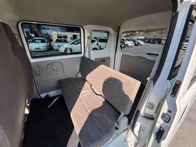 NV100クリッパーバン DX ETC ナビ TV 両側スライドドア AT エアコン パワーステアリング 運転席エアバッグ 助手席エアバッグ CD ミュージックプレイヤー接続可(13枚目)