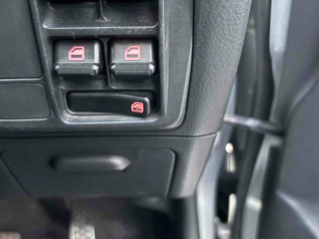 ご覧頂きまして誠に有難うございます！！是非ご来店して頂き、実際にご覧になって頂ければと思います。お客様からのご連絡をスタッフ一同、心よりお待ちしております