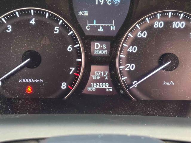 ＬＳ ＬＳ６００ｈ　Ｉパッケージ　４ＷＤ　ＥＴＣ　オートクルーズコントロール　バックカメラ　ナビ　アルミホイール　ＬＥＤヘッドランプ　サンルーフ　ＣＶＴ　シートエアコン　スマートキー　電動格納ミラー　電動リアゲート　盗難防止システム（25枚目）
