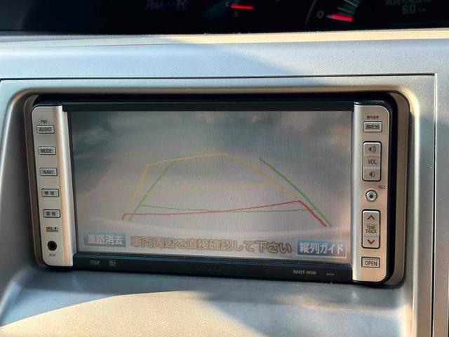 バックカメラ装備。駐車が苦手な方には欠かせません。