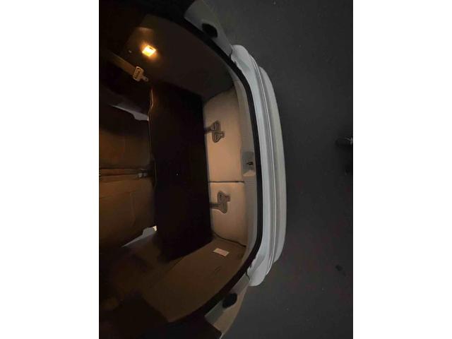 この度は当店のお車をご覧になっていただき、誠にありがとうございます。ぜひじっくりとご検討下さい。気軽にお問合せ・お見積りお待ちしております。