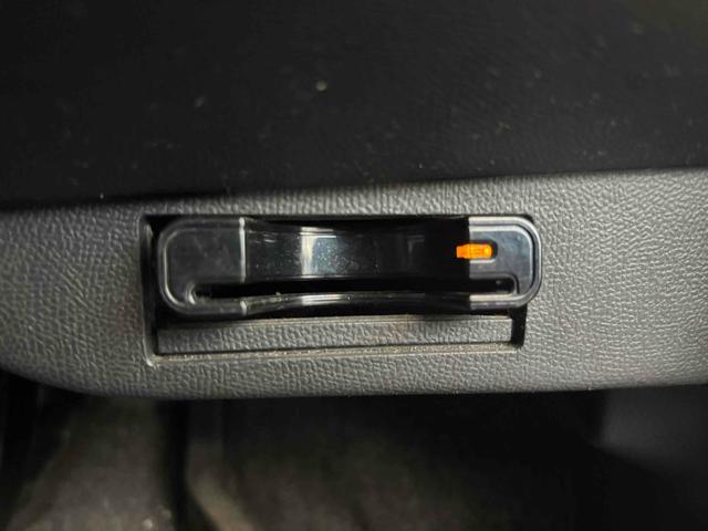 パレットＳＷ リミテッド　ＥＴＣ　両側スライド・片側電動　ＨＩＤ　スマートキー　ベンチシート　ＣＶＴ　盗難防止システム　ＡＢＳ　アルミホイール　衝突安全ボディ　エアコン　パワーステアリング　パワーウィンドウ　運転席エアバッグ（3枚目）