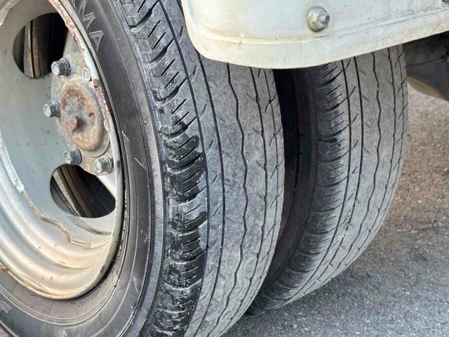 ボンゴトラック トラック MT エアコン パワーウィンドウ(16枚目)