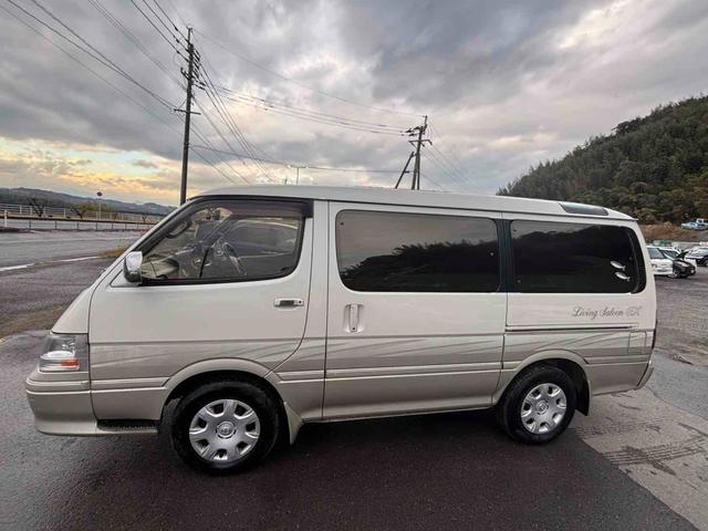 在庫確認などに関しては、お気軽にお問い合わせください。