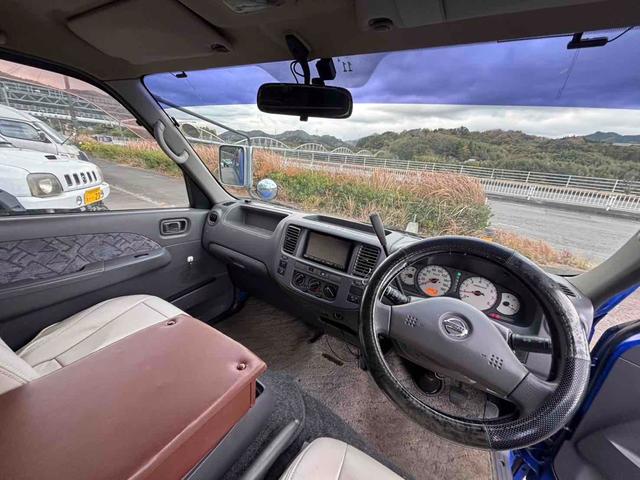 キャラバン 　ＥＴＣ　スライドドア　ＡＴ　アルミホイール　エアコン　パワーウィンドウ（2枚目）