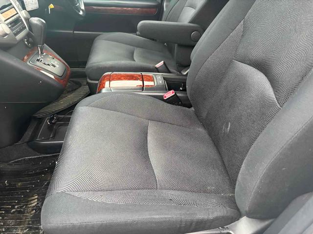 この度は当店のお車をご覧になっていただき、誠にありがとうございます。ぜひじっくりとご検討下さい。気軽にお問合せ・お見積りお待ちしております。