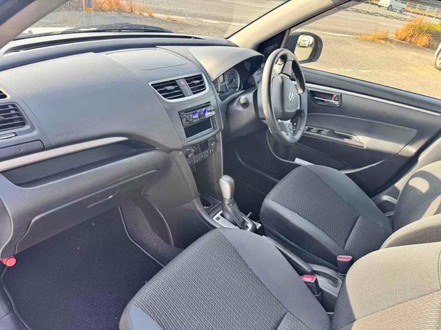 スイフト ＸＬ　アルミホイール　スマートキー　ＣＶＴ　盗難防止システム　衝突安全ボディ　ＡＢＳ　ＥＳＣ　エアコン　パワーステアリング（4枚目）