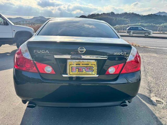 この度は当店のお車をご覧になっていただき、誠にありがとうございます。ぜひじっくりとご検討下さい。気軽にお問合せ・お見積りお待ちしております。