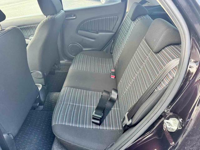 デミオ １３Ｃ　ＡＴ　衝突安全ボディ　ＡＢＳ　ＣＤ　エアコン　パワーステアリング　パワーウィンドウ（5枚目）