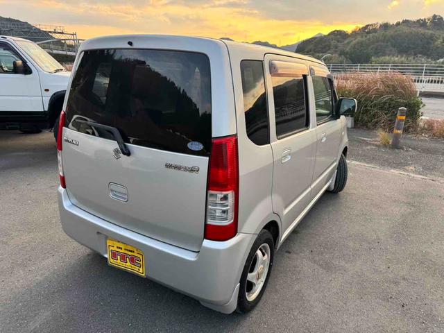 ワゴンＲ ＦＸ　ＭＴ　盗難防止システム　ＣＤ　アルミホイール　衝突安全ボディ　エアコン　パワーステアリング　パワーウィンドウ（12枚目）