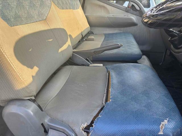 キャンター 全低床ダンプ　トラック　後輪ダブル　ＥＴＣ（12枚目）