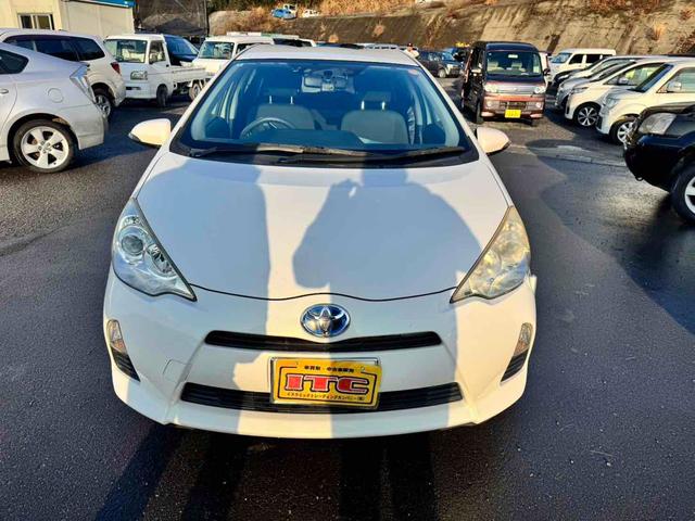 アクア Ｓ　ドライブレコーダー　ＥＴＣ　バックカメラ　ナビ　スマートキー　電動格納ミラー　ＣＶＴ　衝突安全ボディ　ＡＢＳ　ＥＳＣ　エアコン　パワーステアリング　パワーウィンドウ（10枚目）