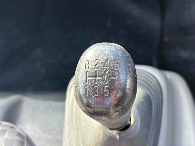 タイタントラック 　ＭＴ　後輪ダブル　電動格納ミラー　エアコン　運転席エアバッグ（20枚目）