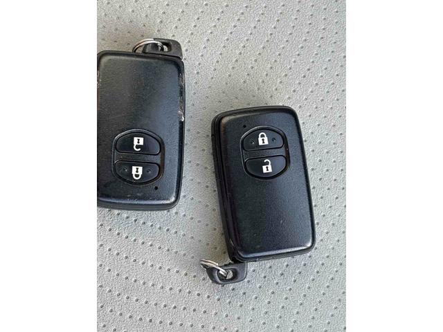 �t���Ăĕ֗��I�ƂĂ��l�C�̍��������̃X�}�[�g�L�[�V�X�e���B�L�[���g�т��Ă��邾���ŁA�h�A���b�N�̊J���тɃG���W���̎n�����\�ȑ����ł��B�v�b�V���X�^�[�g�ł��̂ŃG���W���̎n�����{�^�������������ł�