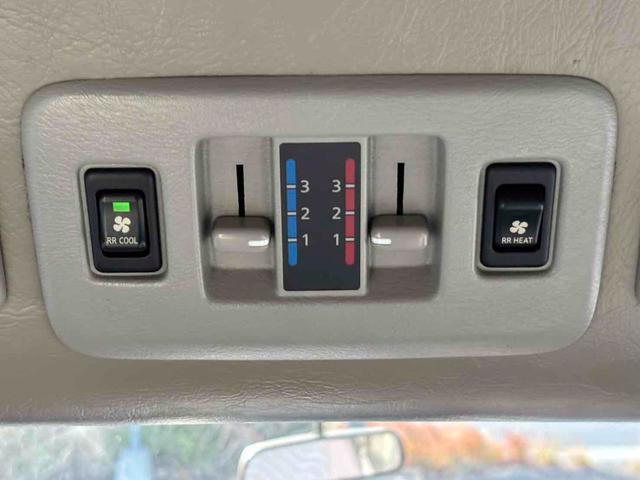 キャラバン 　福祉車輌　スライドドア　キーレスエントリー　ＡＴ　エアコン（4枚目）