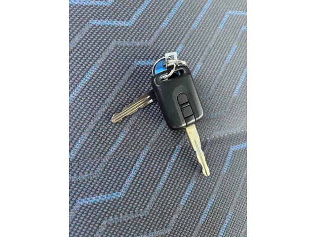 キャラバン 　福祉車輌　スライドドア　キーレスエントリー　ＡＴ　エアコン（5枚目）