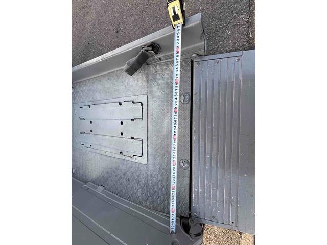 キャラバン 　福祉車輌　スライドドア　キーレスエントリー　ＡＴ　エアコン（23枚目）