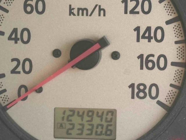 キャラバン 　福祉車輌　スライドドア　キーレスエントリー　ＡＴ　エアコン（28枚目）