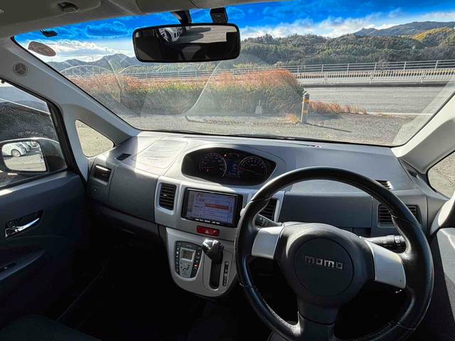 �������t�����g�V�[�g�B�^�]�Ȃ͕K���g�p���镔���ł��̂ŁA����S�n���d�v�ł��I