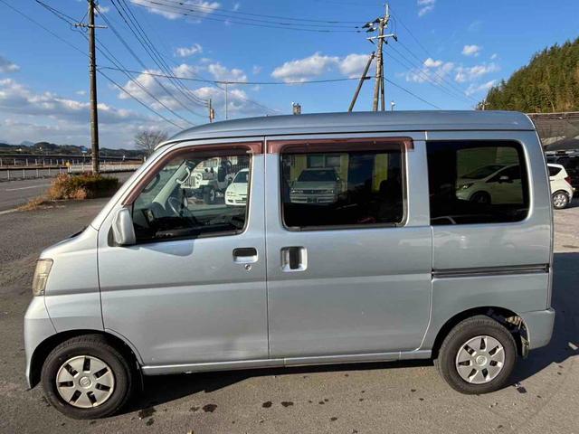 ハイゼットカーゴ クルーズ　ＡＴ　ナビ　ＴＶ　両側スライドドア　電動格納ミラー　エアコン　パワーウィンドウ　運転席エアバッグ　ＣＤ（4枚目）