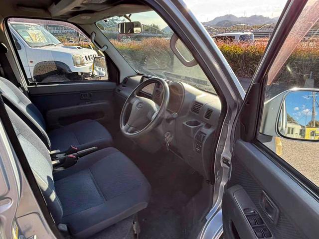 ハイゼットカーゴ クルーズ　ＡＴ　ナビ　ＴＶ　両側スライドドア　電動格納ミラー　エアコン　パワーウィンドウ　運転席エアバッグ　ＣＤ（9枚目）