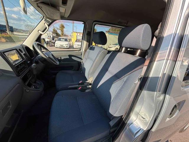 ハイゼットカーゴ クルーズ　ＡＴ　ナビ　ＴＶ　両側スライドドア　電動格納ミラー　エアコン　パワーウィンドウ　運転席エアバッグ　ＣＤ（11枚目）