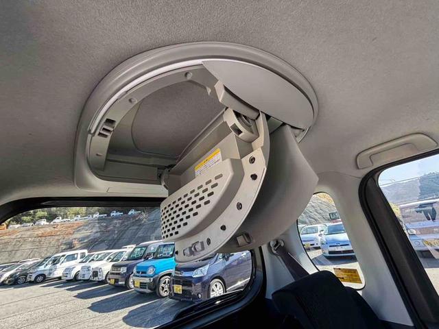 タント カスタムＲＳ　ドライブレコーダー　ＥＴＣ　電動スライドドア　ナビ　ＴＶ　ＨＩＤ　スマートキー　アイドリングストップ　ベンチシート　ＣＶＴ　盗難防止システム　ＡＢＳ　ＣＤ　ＵＳＢ　ミュージックプレイヤー接続可（11枚目）