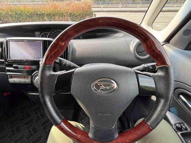 タント カスタムＸ　ＥＴＣ　スライドドア　ナビ　ＴＶ　ＨＩＤ　スマートキー　電動格納ミラー　ベンチシート　ＣＶＴ　盗難防止システム　ＡＢＳ　ＣＤ　ＵＳＢ　Ｂｌｕｅｔｏｏｔｈ　アルミホイール　衝突安全ボディ　エアコン（3枚目）