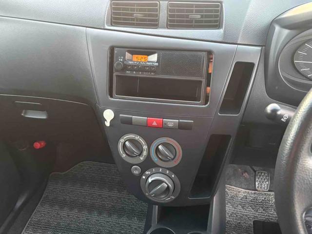 �C���ɍ��킹�Ē����I�ɑ��삷�邱�ƂŁA�ԓ������ł����K�ɕۂĂ܂��B