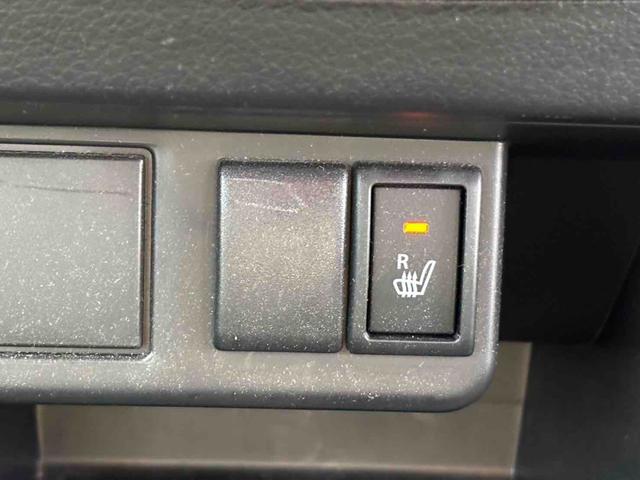 アルト Ｌ　キーレスエントリー　アイドリングストップ　シートヒーター　ＣＶＴ　盗難防止システム　ＡＢＳ　ＥＳＣ　ＣＤ　ミュージックプレイヤー接続可　衝突安全ボディ　エアコン　パワーステアリング　パワーウィンドウ（6枚目）