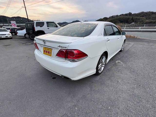 クラウン アスリート　ドライブレコーダー　ＥＴＣ　オートクルーズコントロール　バックカメラ　ＴＶ　アルミホイール　ＨＩＤ　ＡＴ　スマートキー　電動格納ミラー　盗難防止システム　パワーシート　ＣＤ　ＤＶＤ再生　ＵＳＢ（15枚目）