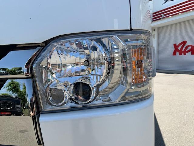 ハイエースバン スーパーＧＬ　ダークプライムＩＩ　４ＷＤ　トヨタセーフティセンス　ＬＥＤヘッドライト　ブラウン調シートカバー　ベットキット　床張り　テーブル　エンジンルームカバーフロント　リア　純正フルセグＳＤナビ　バックカメラ　ＥＴＣ２．０（15枚目）